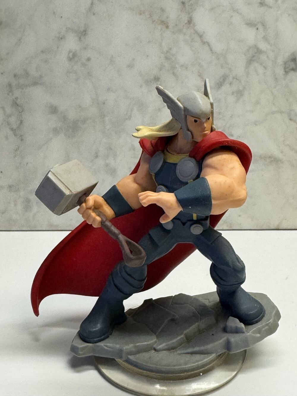 Disney Infinity 2.0 Marvel Super Heroes Thor Figure Avengers